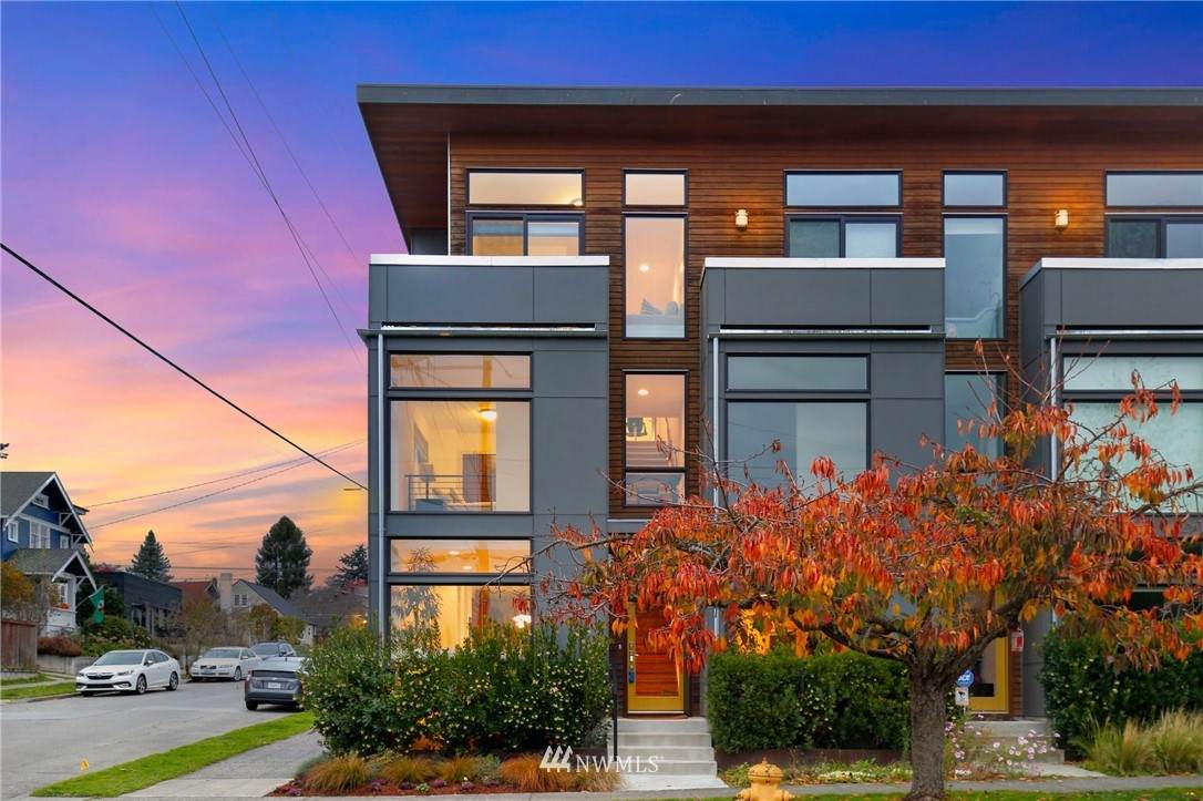 2664 63rd Street - Photo 1