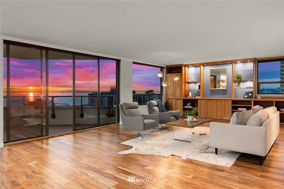 2621 2nd Avenue - Photo 1