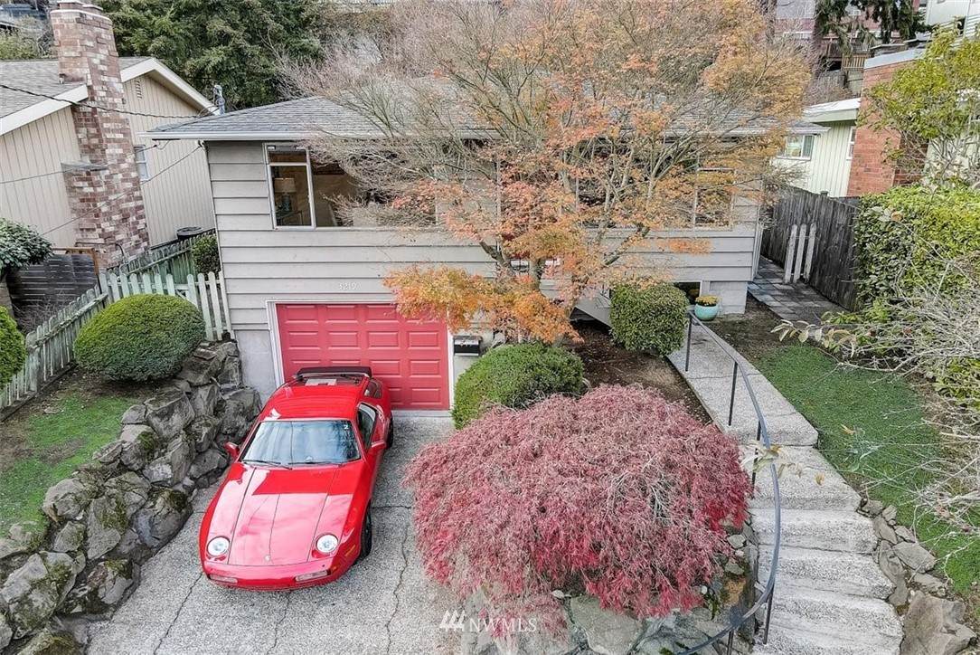 3219 25th Avenue - Photo 1
