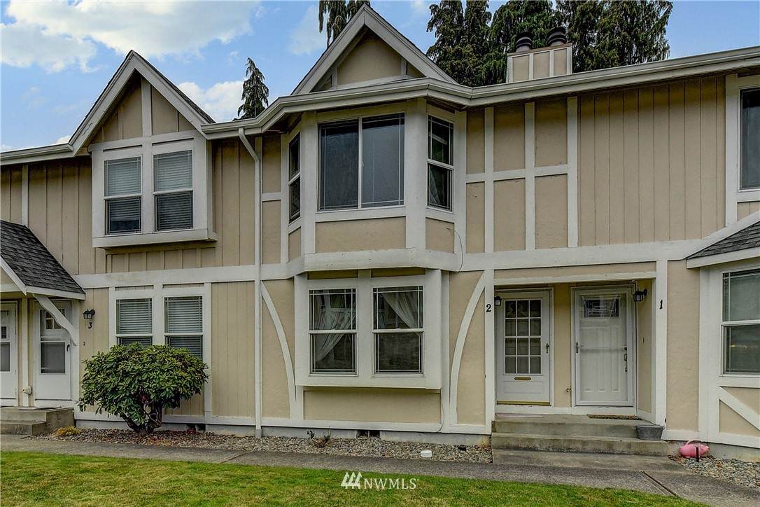 2621 Mountain View Avenue - Photo 1