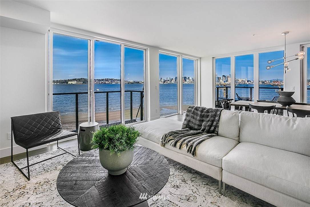 1118 Alki Avenue - Photo 1