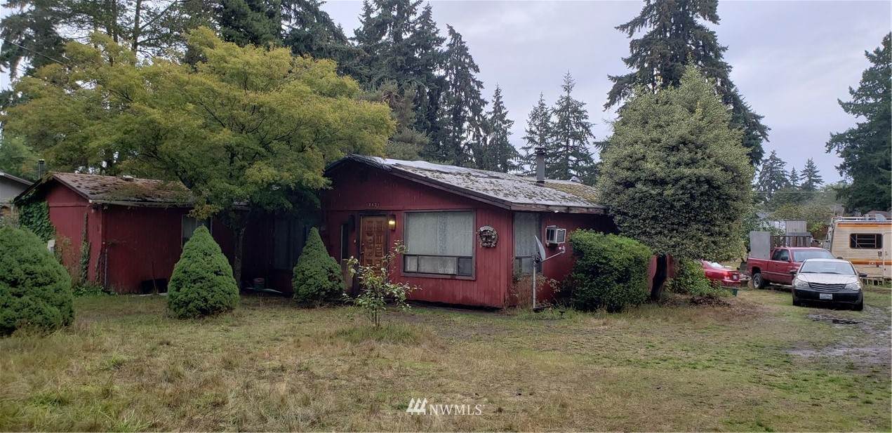 10431 Ainsworth Ave S - Photo 1