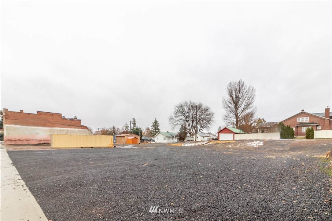 313 Main Street - Photo 1