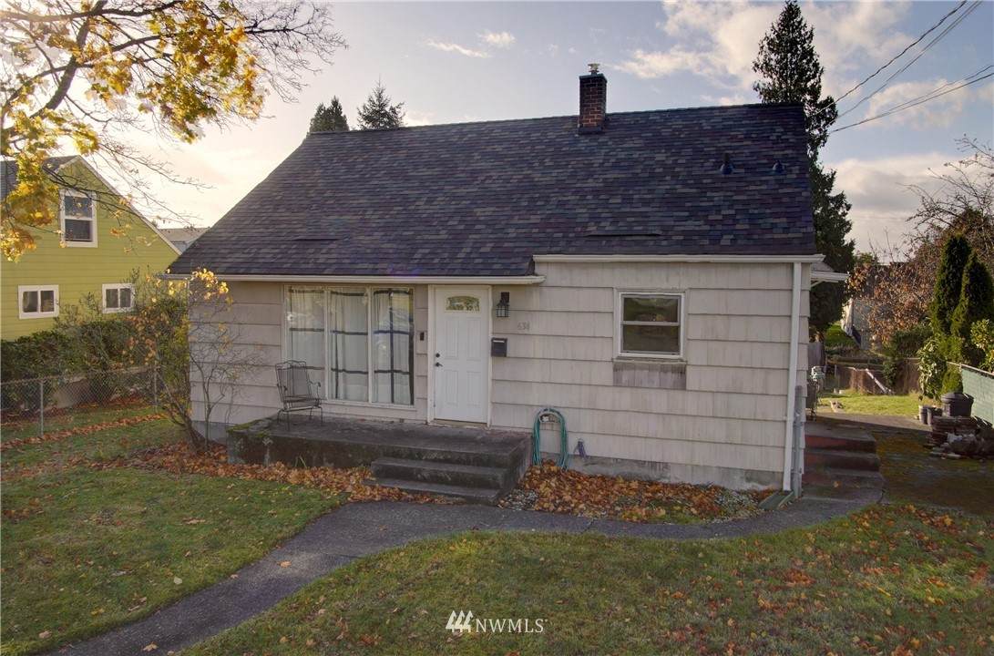 634 Hawthorne Street - Photo 1