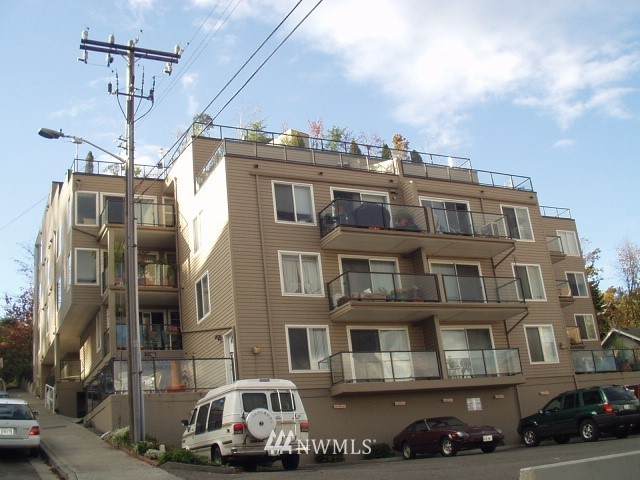 3022 Bradford Street - Photo 1