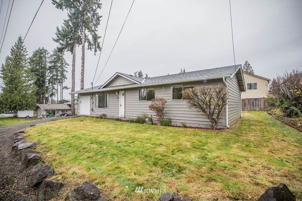 25 91st Avenue - Photo 1