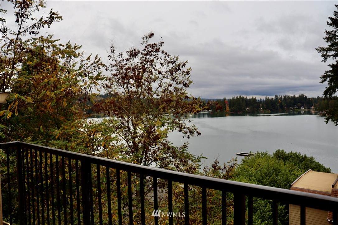 921 Pershing Avenue - Photo 1