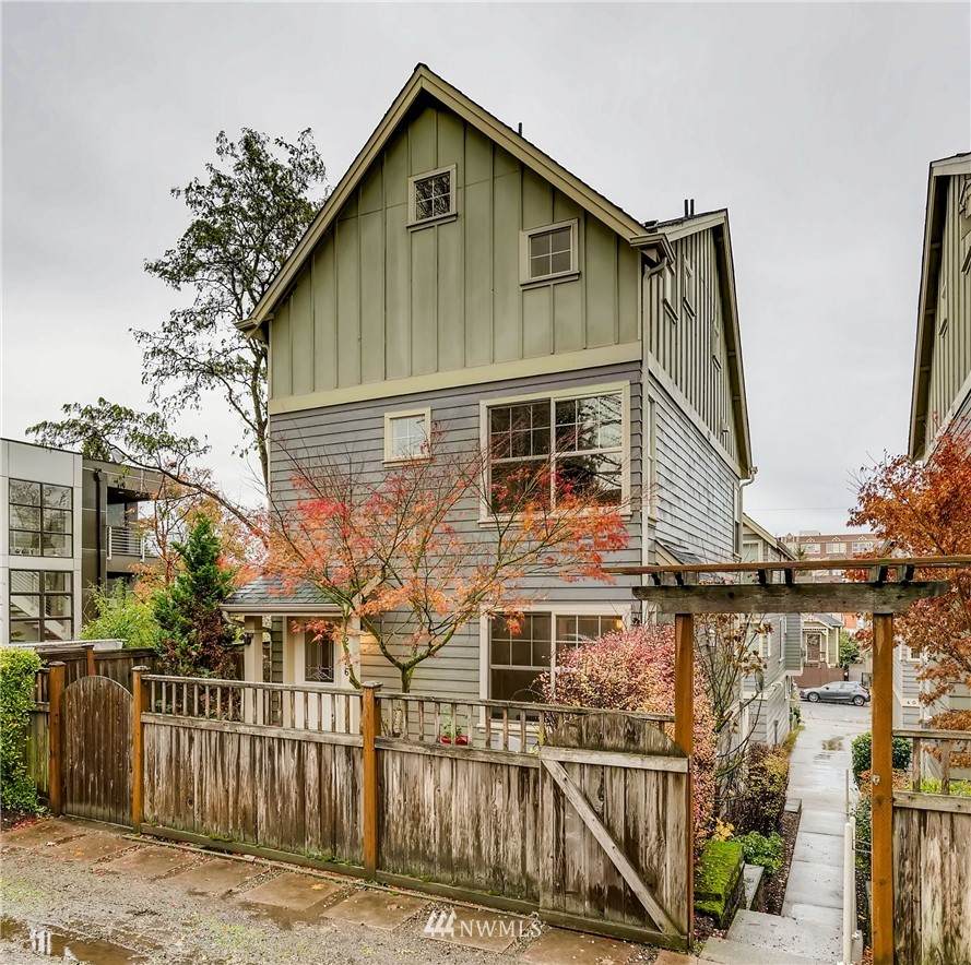2026 Terrace Street - Photo 1