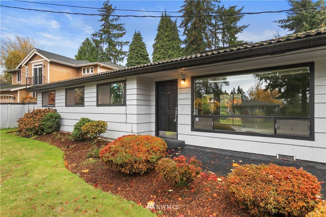 14705 Eastgate Drive - Photo 1