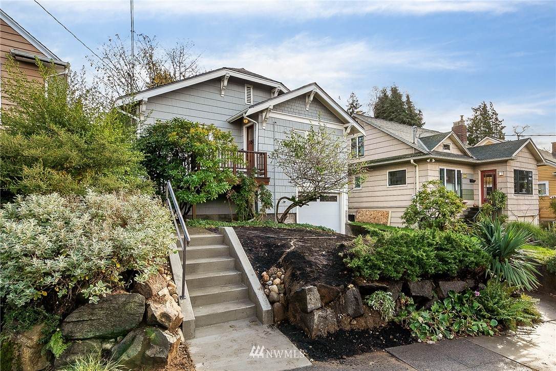 3916 Ashworth Avenue - Photo 1