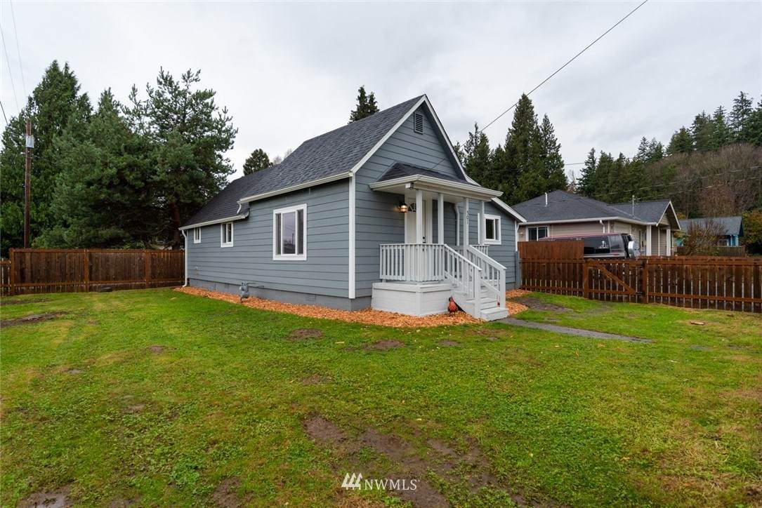 501 Cherry Street - Photo 1