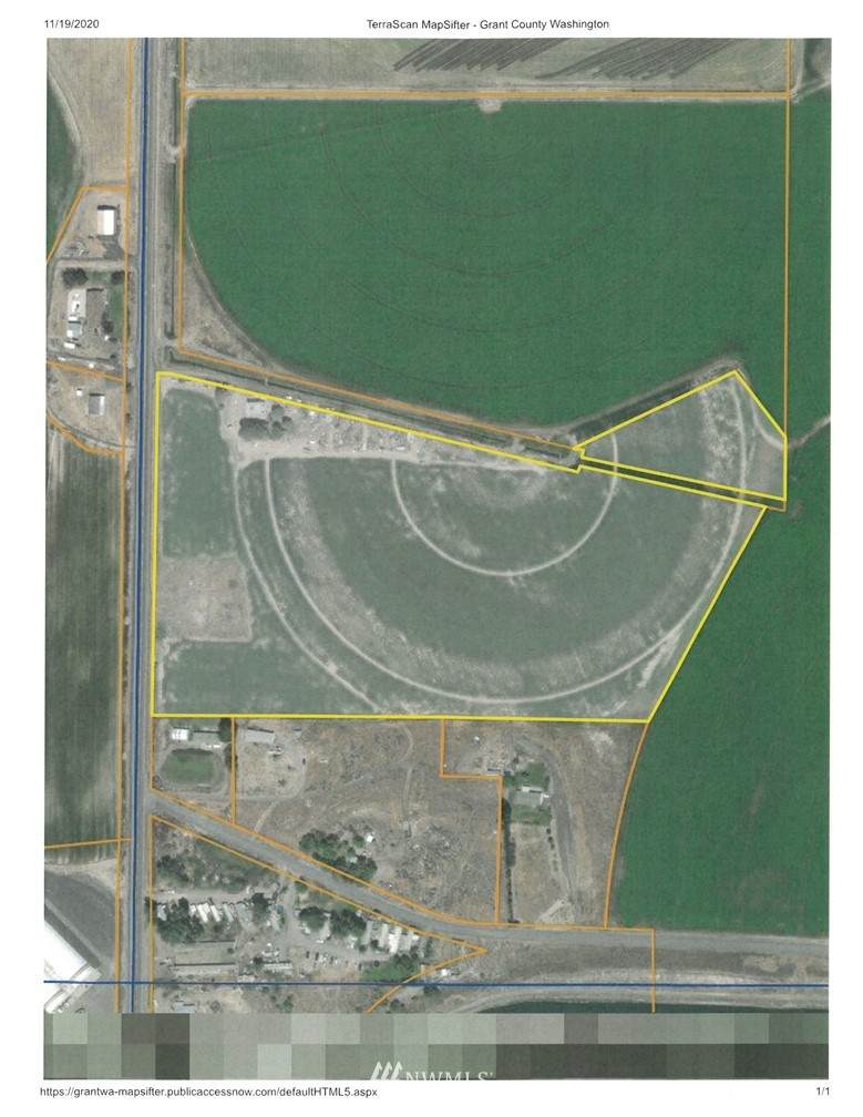 6735 Road U - Photo 1