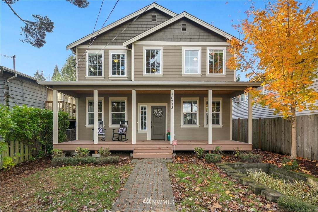 10713 Whitman Avenue - Photo 1