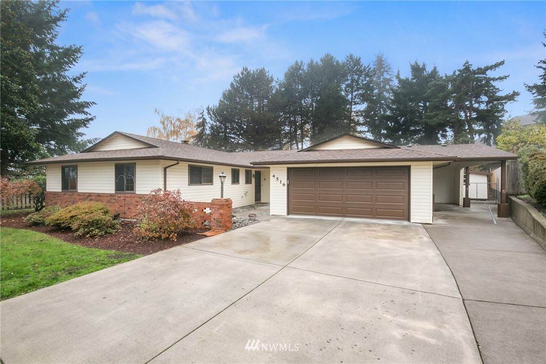 4516 25th Court - Photo 1
