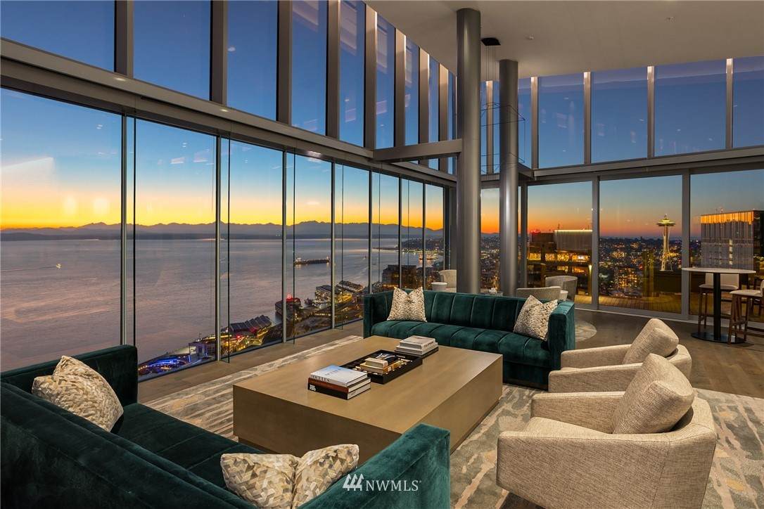 121 Stewart Street - Photo 1