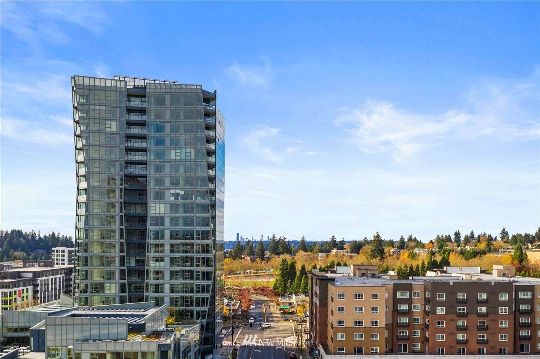 188 Bellevue Way - Photo 1