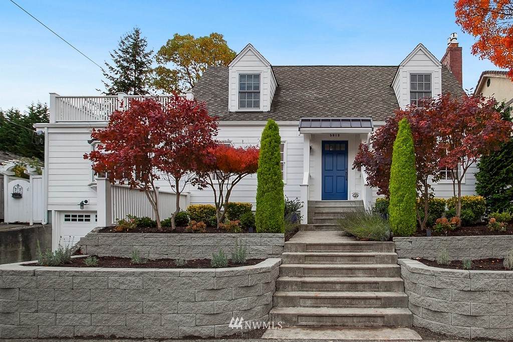5019 46th Avenue - Photo 1