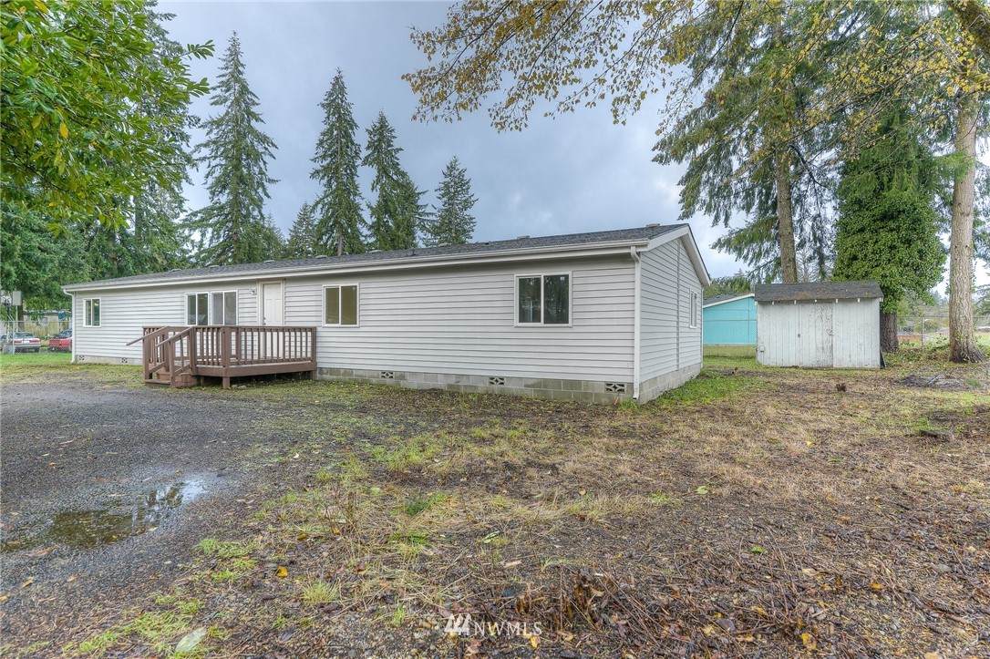 604 Newton Street - Photo 1