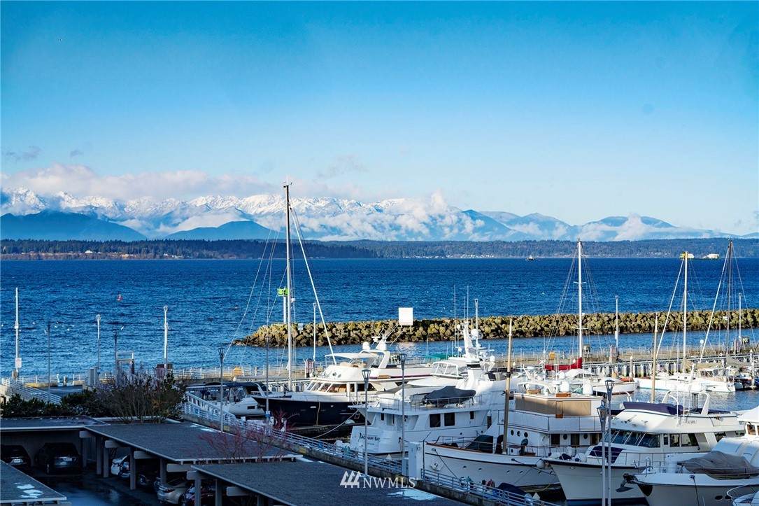 6535 Seaview Avenue - Photo 1