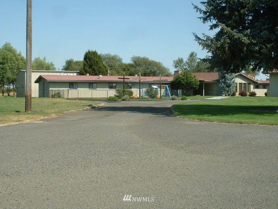 305 Detour Road - Photo 1