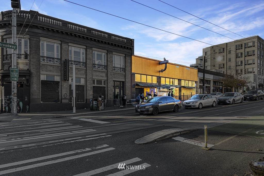1509 Broadway - Photo 1