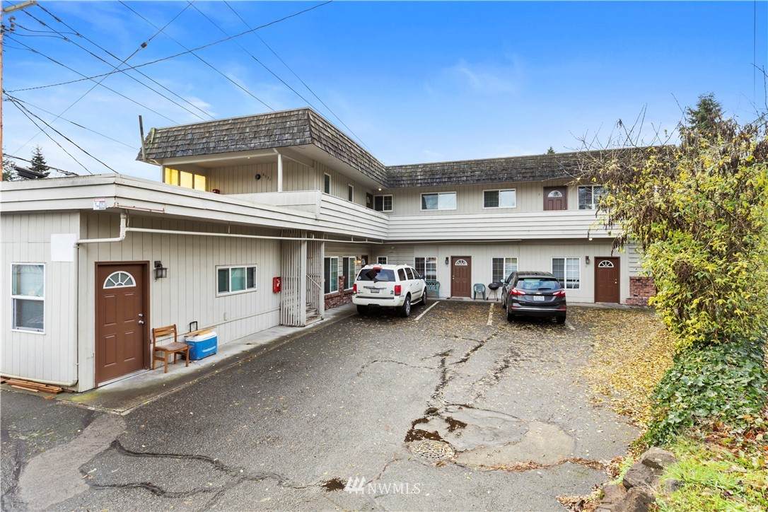 6321 Beverly Boulevard - Photo 1