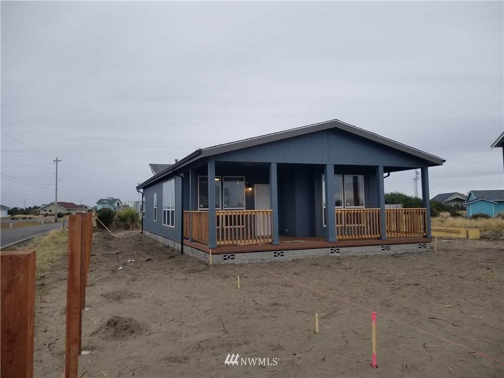 1052 Ocean Shores Boulevard - Photo 1