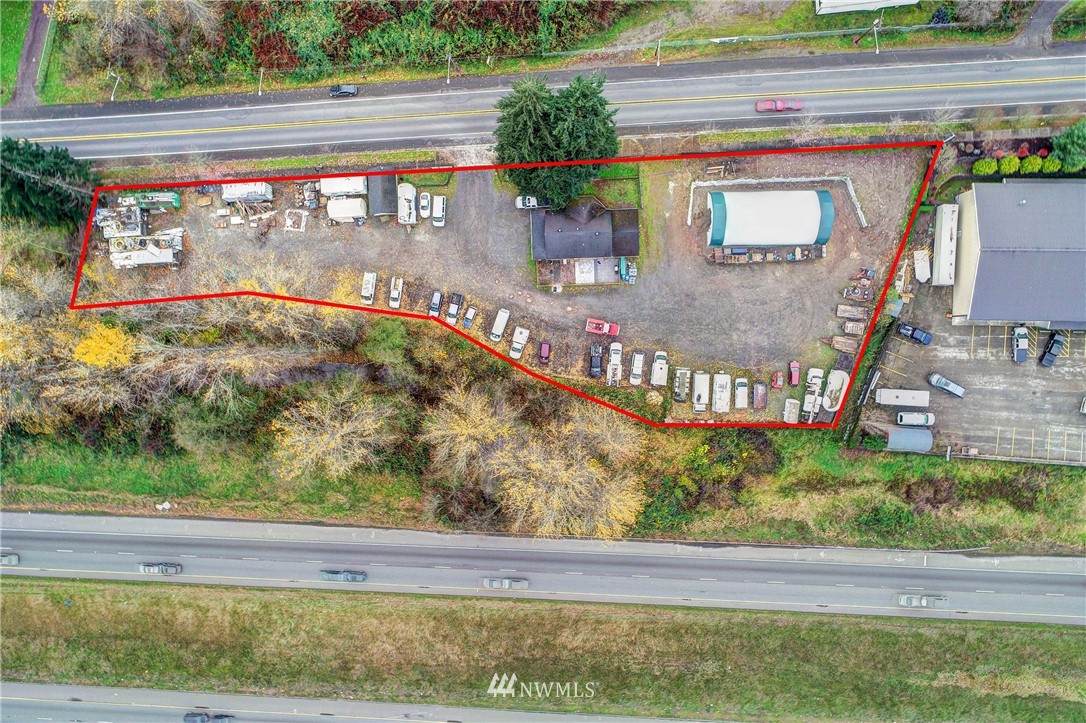 1827 W Valley Hwy - Photo 1
