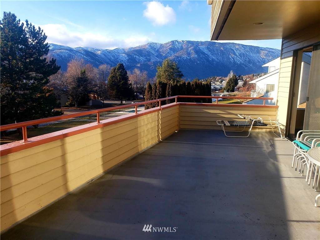 1 Lodge 637-L - Photo 1