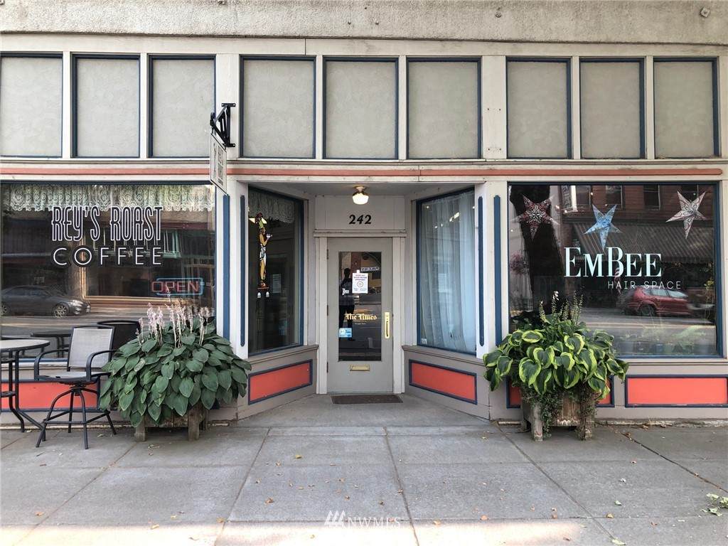 242 Main Street - Photo 1