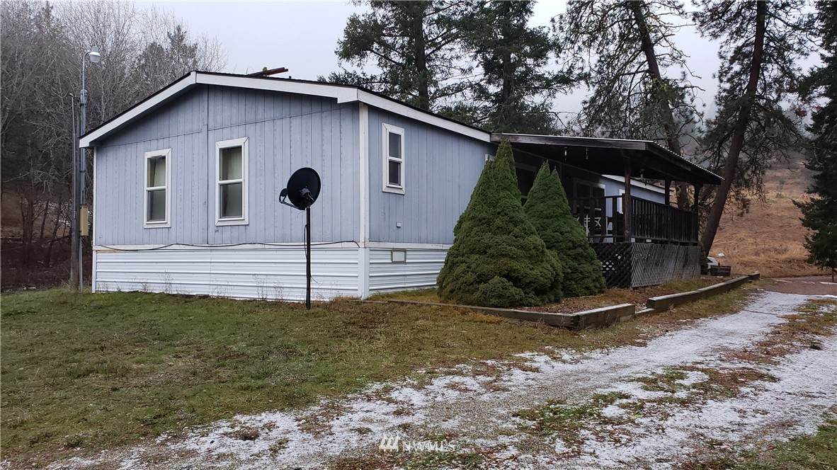 1043 Miller Road - Photo 1