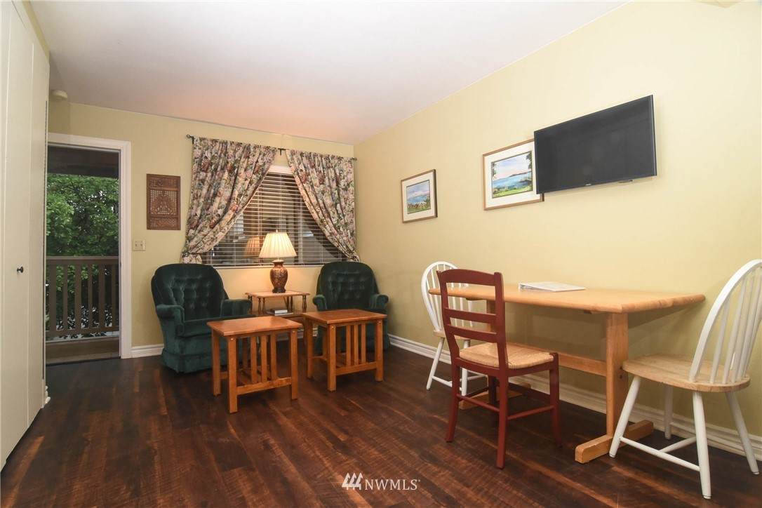 250 Tucker Avenue - Photo 1