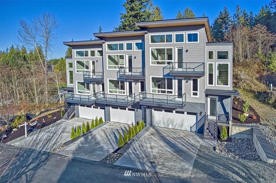 1306 Digby - Photo 1