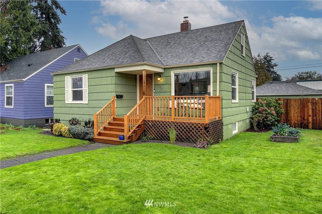 630 48th Street - Photo 1