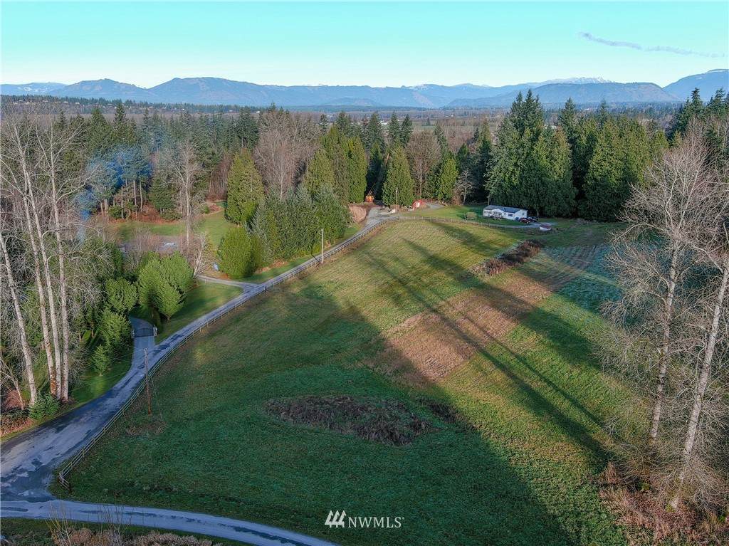 2531 192nd Street - Photo 1