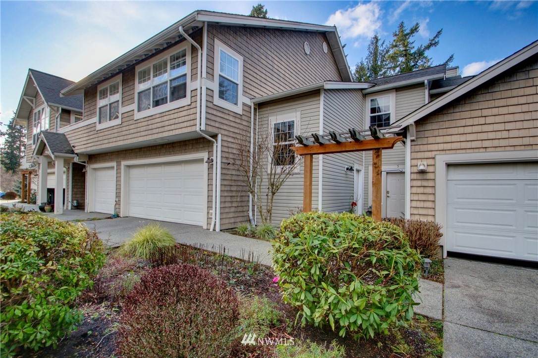 1400 Lindsay Loop - Photo 1