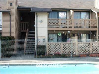 12434 Ambaum Boulevard - Photo 1