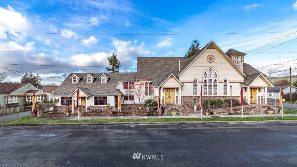 1313 Washington Street - Photo 1