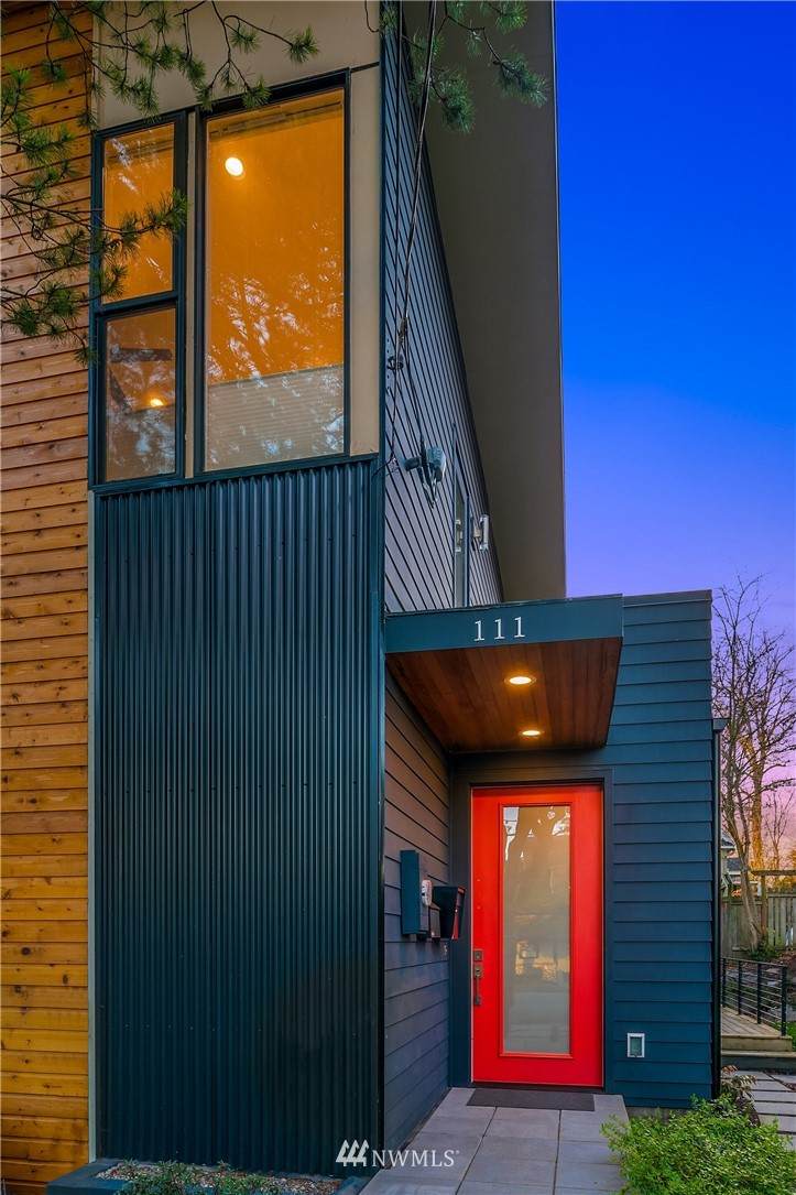 111 34th Avenue - Photo 1