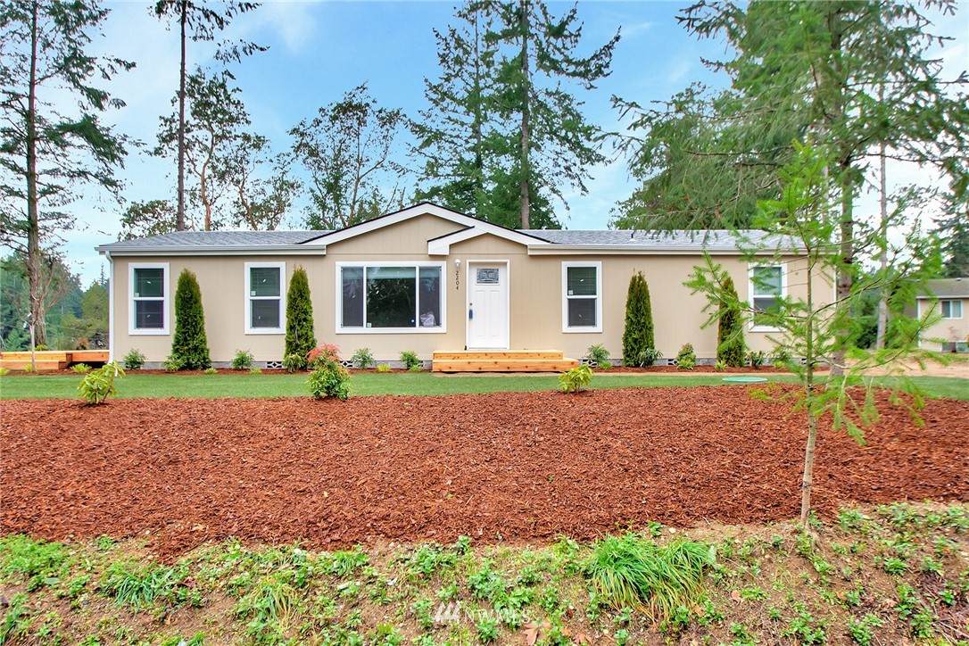 2204 Lake Drive - Photo 1