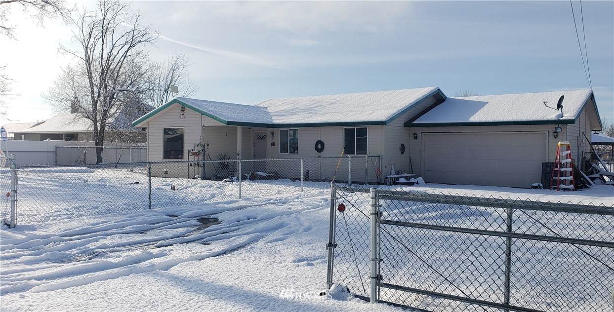 4568 Road G.6 - Photo 1