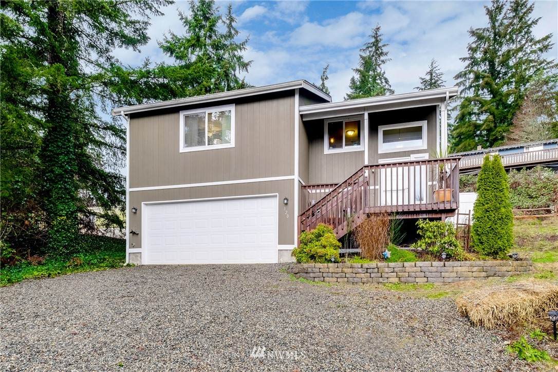 120 Admiral Drive - Photo 1