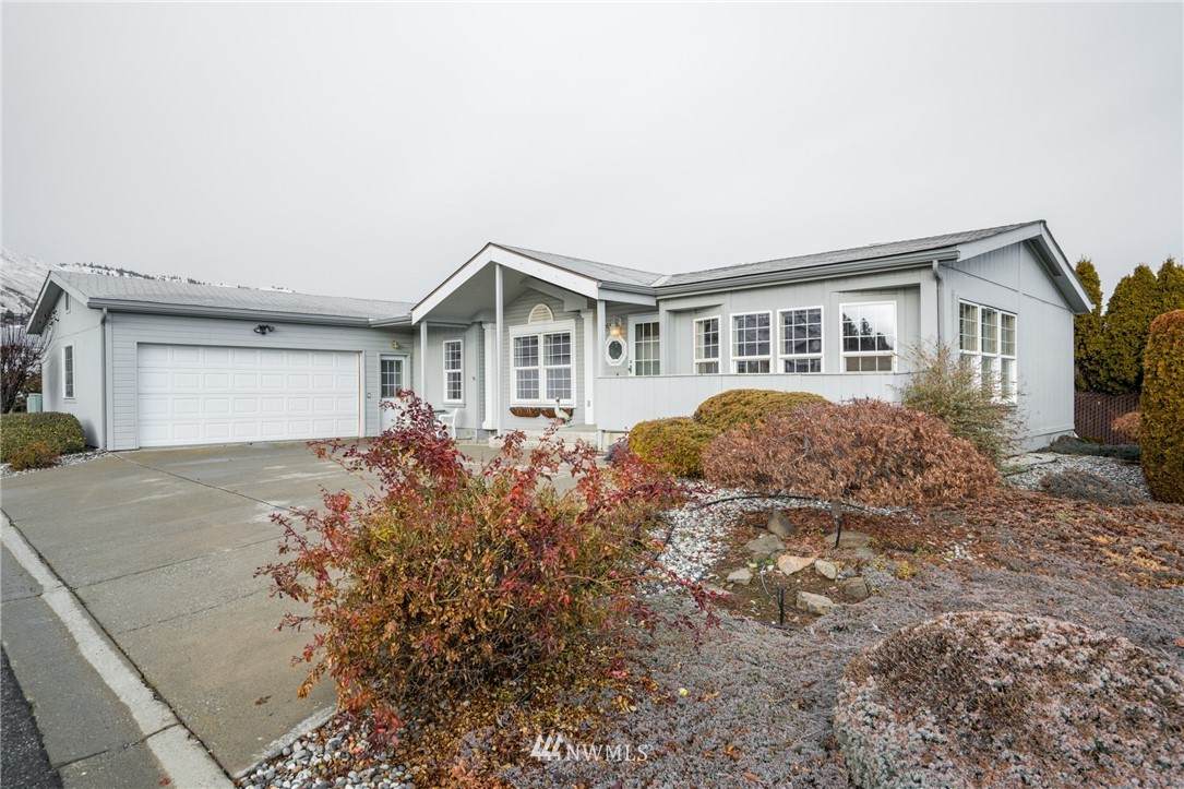 1634 Meadowridge Drive - Photo 1
