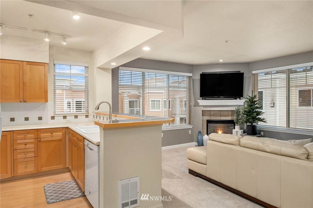 1525 57th Street - Photo 1