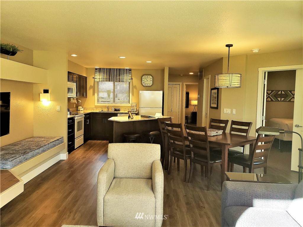1 Beach 569-H - Photo 1