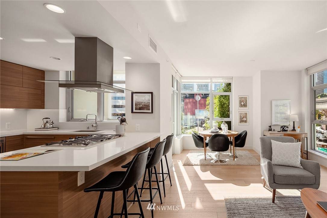 588 Bell Street - Photo 1