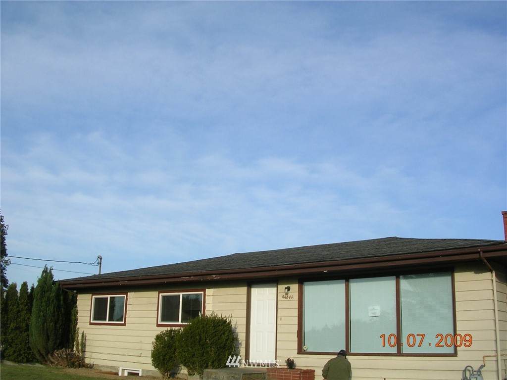 4484 Meridian - Photo 1