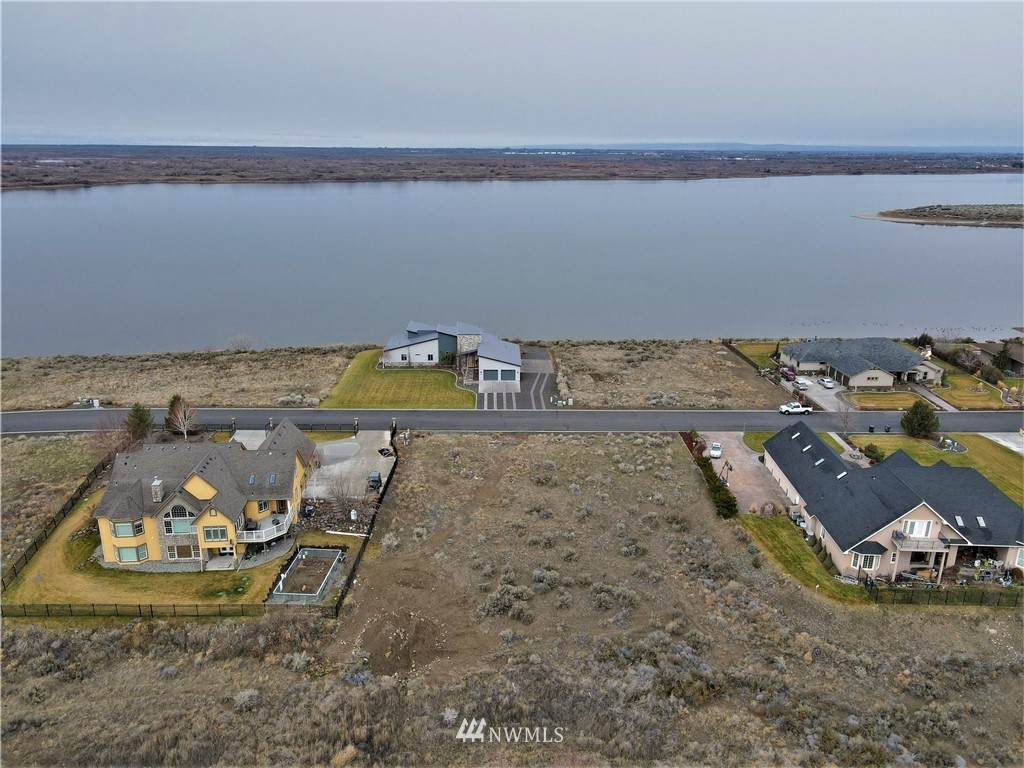 7524 Dune Lake Road - Photo 1