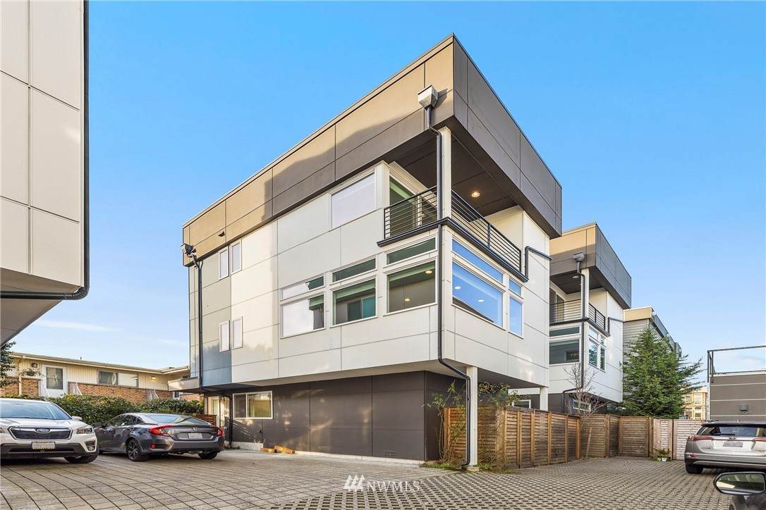 1512 62nd Street - Photo 1