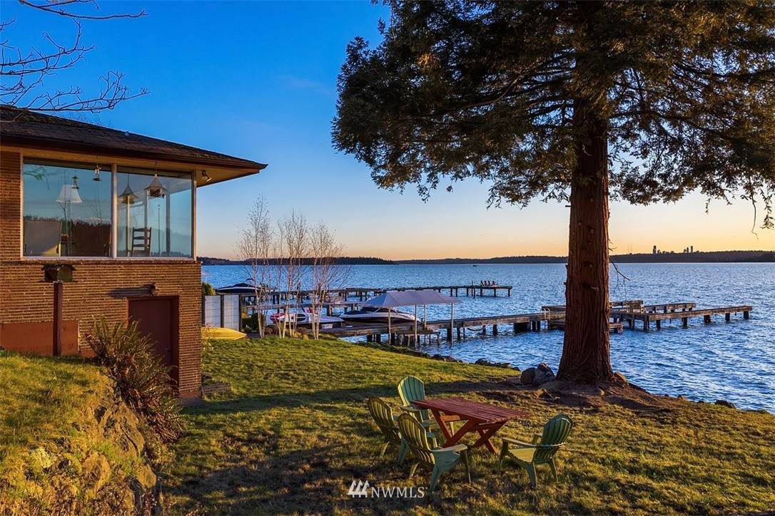 557 5th Avenue - Photo 1